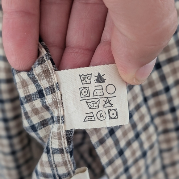 Chaps Men's Plaid Shirt in Navy and Tan ~ Size Large - Picture 9 of 10